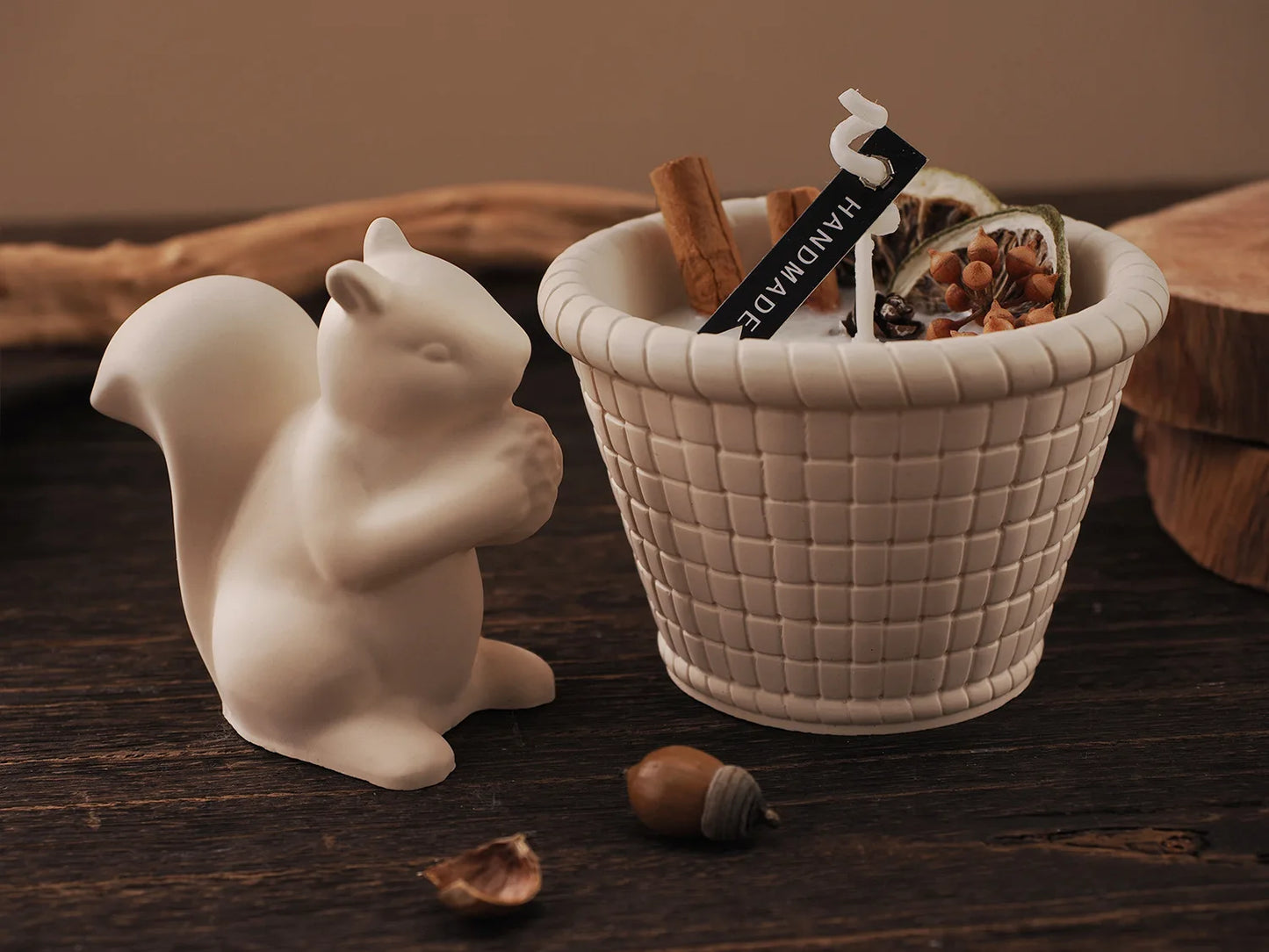 DIY Concrete Bamboo Basket Candle Jar 3D Cute Squirrel Silicone Mold Creative Round Woven Basket Storage Cup Resin Mold Home Dec