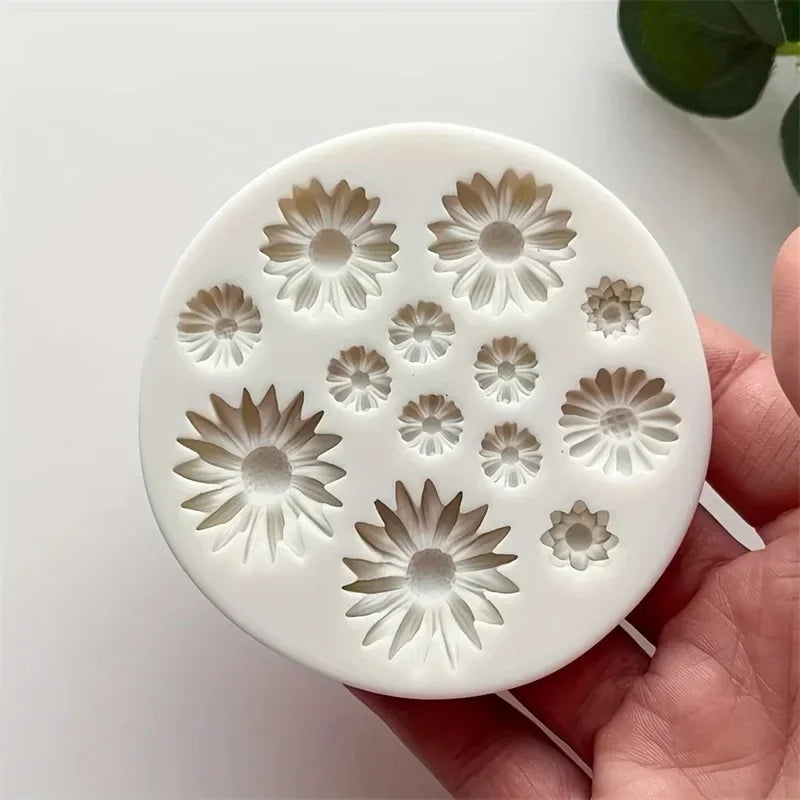 1pc Flower Silicone Mold Bouquet Casting Mold DIY Decoration Chocolate Sugar Resin Candle 3D Mould Crafts Tools