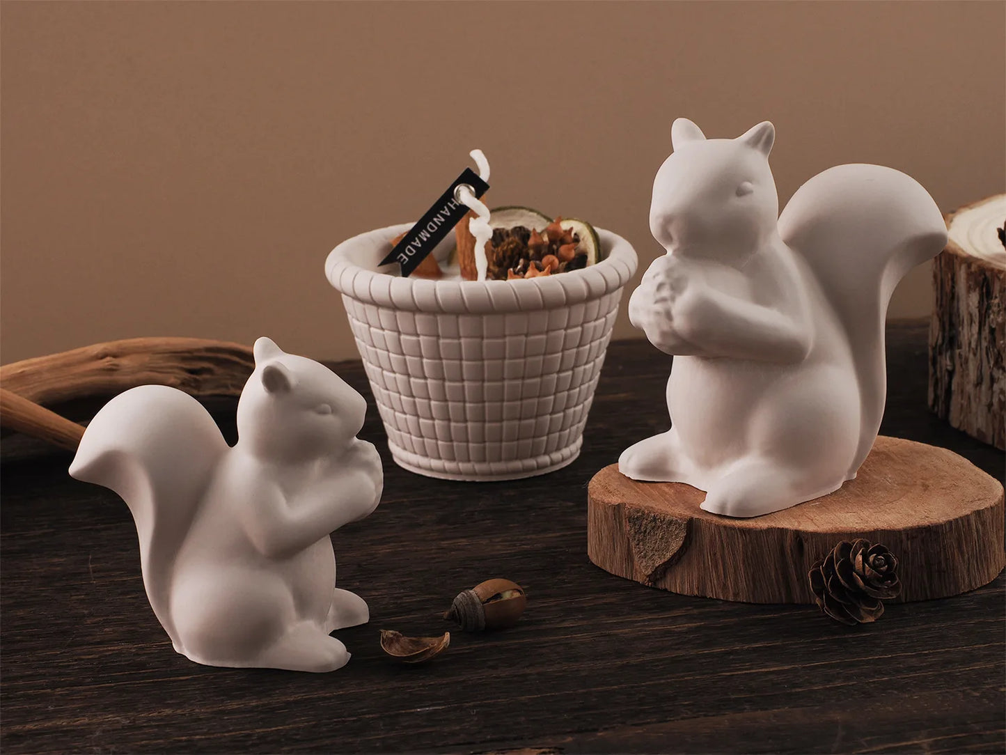 DIY Concrete Bamboo Basket Candle Jar 3D Cute Squirrel Silicone Mold Creative Round Woven Basket Storage Cup Resin Mold Home Dec