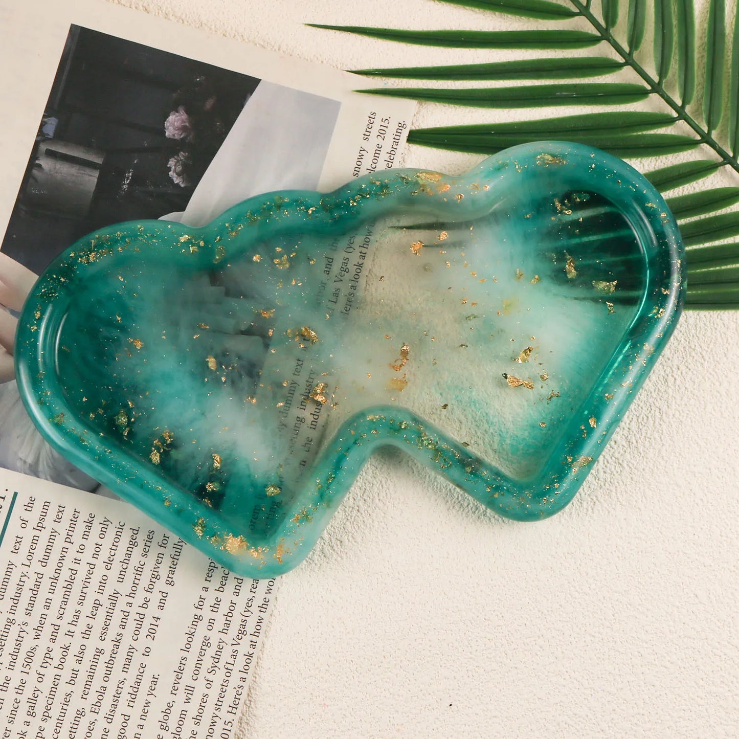 Cloud Shape Tray Silicone Mold for Resin Jewelry Trinket Plate Dish Candle Holder Mold Epoxy Resin Casting Art Craft Home Decor