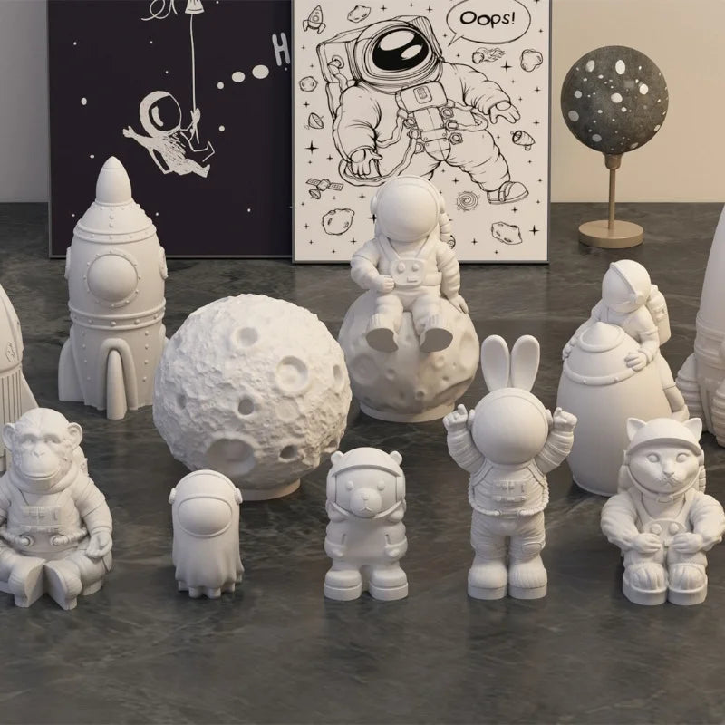 DIY Lunar Astronaut Silicone Mold Cartoon Astronaut Aromatherapy Gypsum Pendant Resin Mold Home Handicrafts Decoration Storage