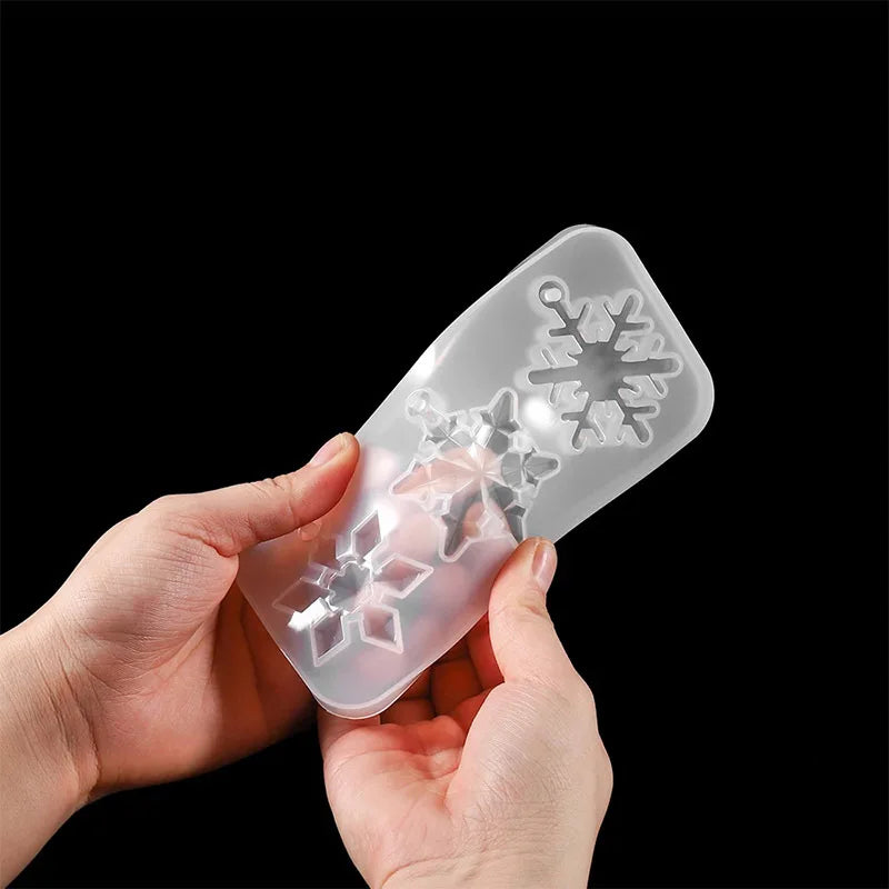 Christmas Hollow Snowflake Ornament Silicone Mold Soft Clear Mould Resin Craft Winter Embellishment DIY Pendants Jewelry Making