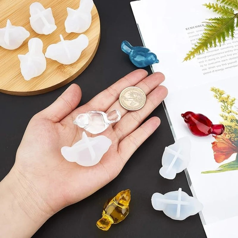 DIY crystal epoxy mold simulation bird three-dimensional pendant set cute creative silicone mold