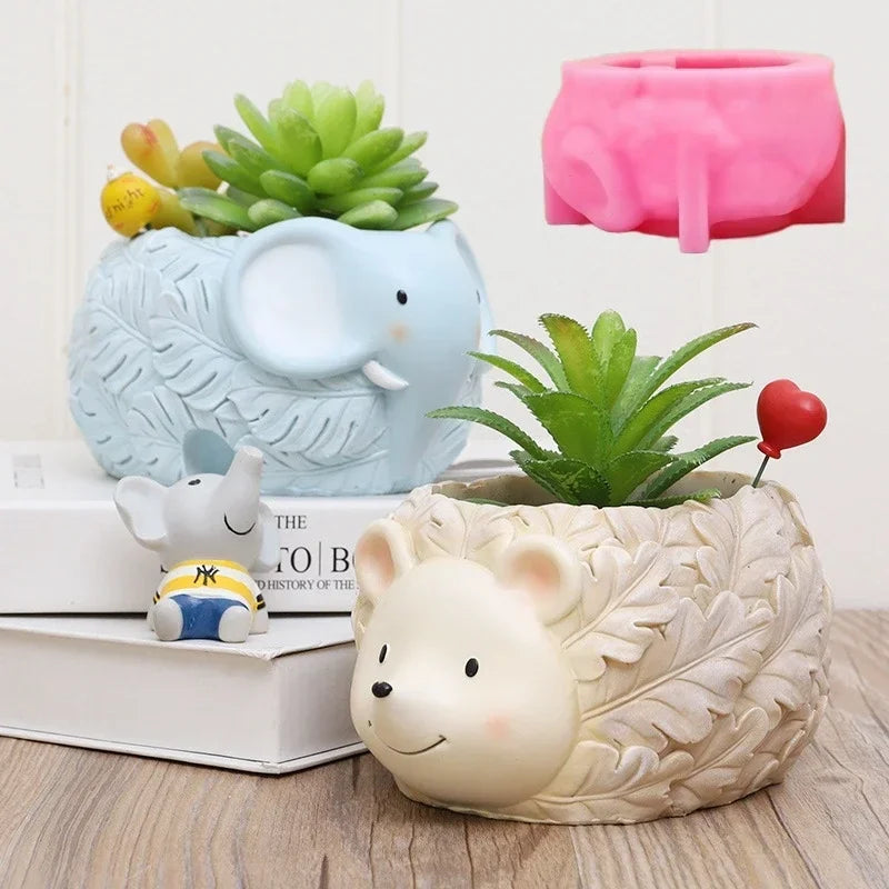 3D Animal Slippers Succulent Plant Flower Pot Resin Silicone Mold Hole Shoes Sandals Storage Box Pen Holder Concrete Gypsum Mold